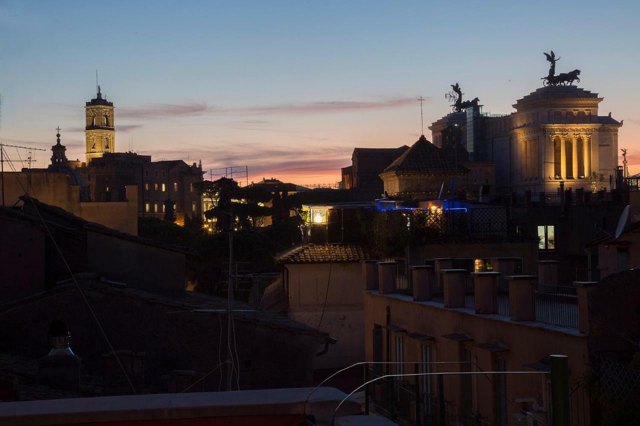 Sky View In Appartamento Roma