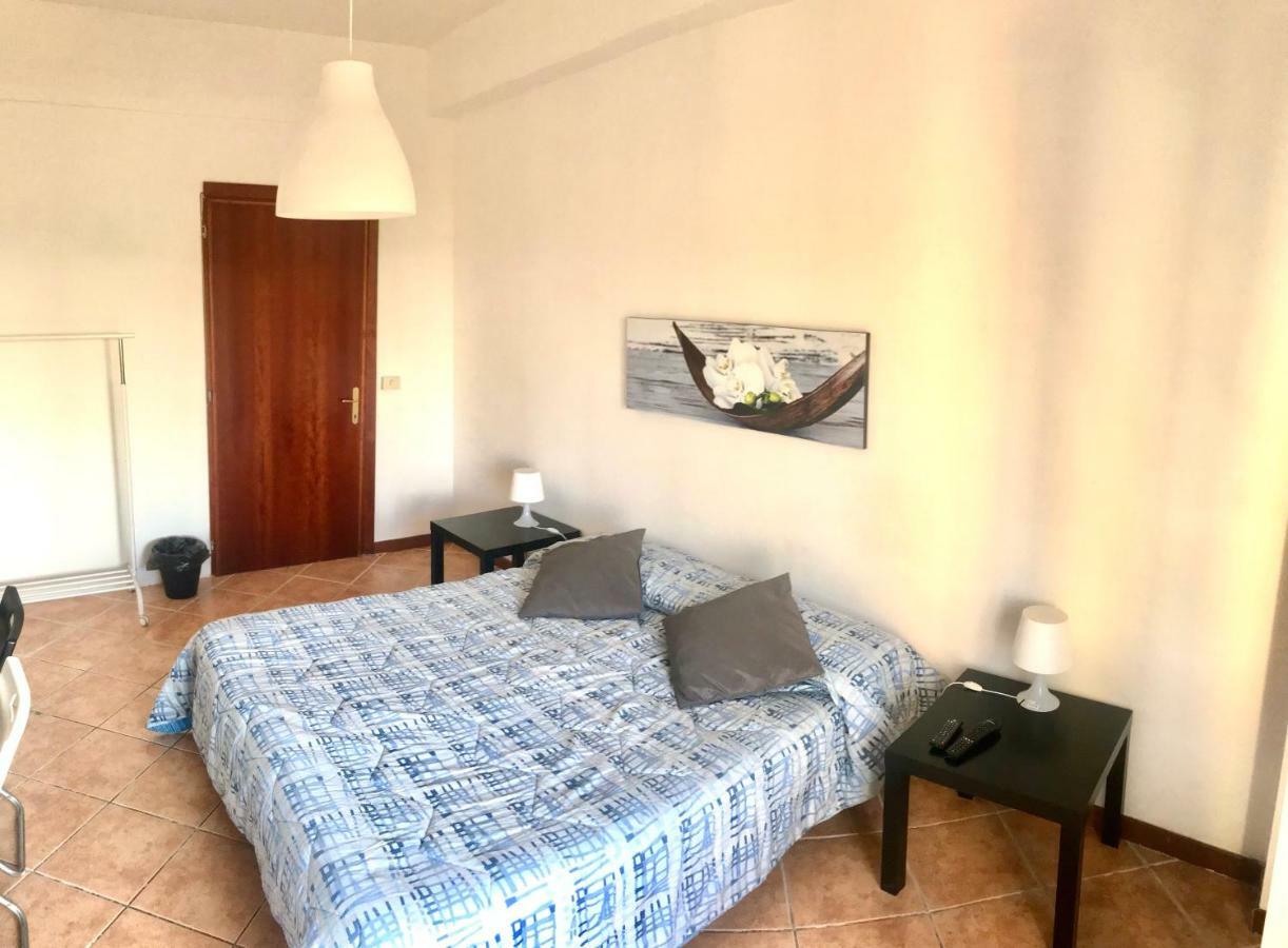 Ad Uso Turistico Lamberto Preneste Gjestgiverier