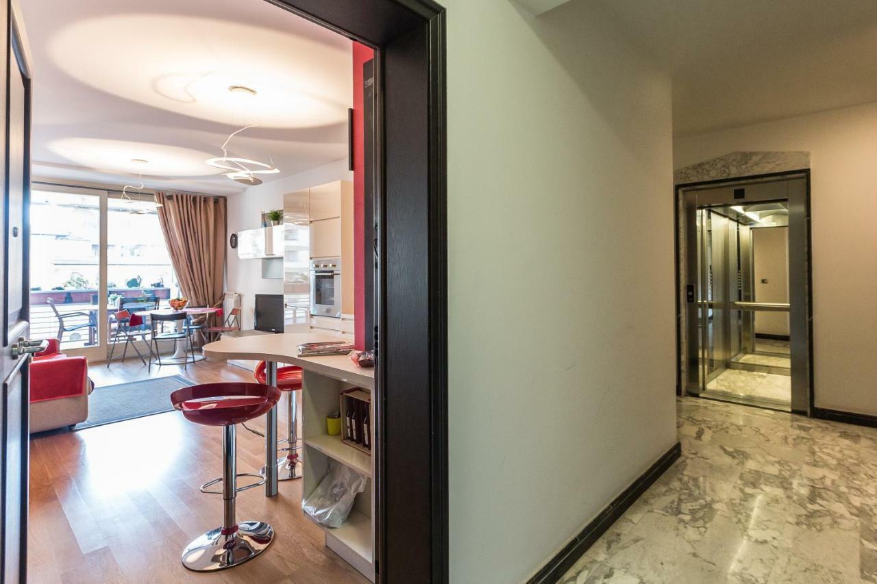 Boutique Domus River Terrace Apartment Rom