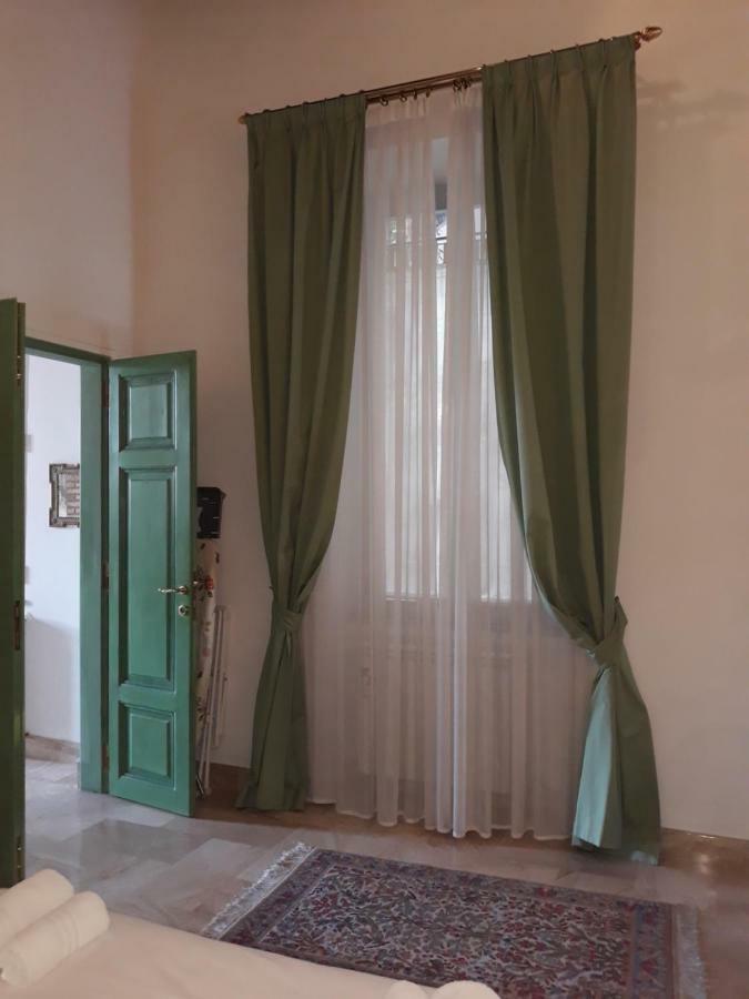Foro Romano Luxury 2 *