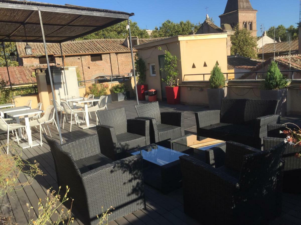 Livia - Trastevere Bed & Breakfast