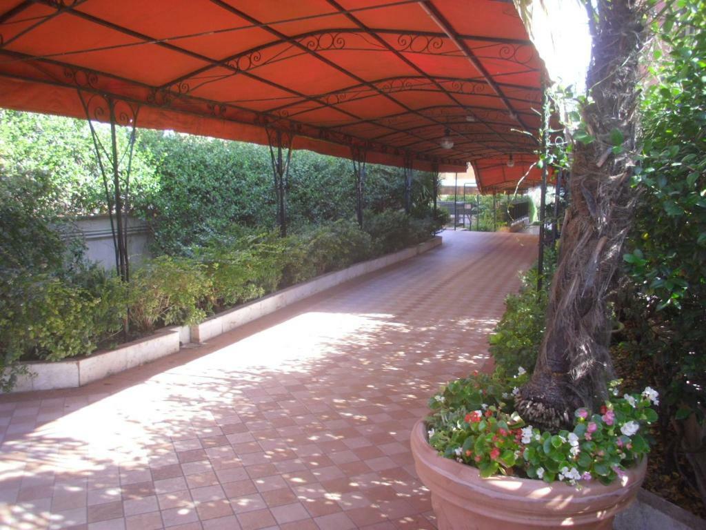 Lovely Little In Via Aurelia Leilighet *