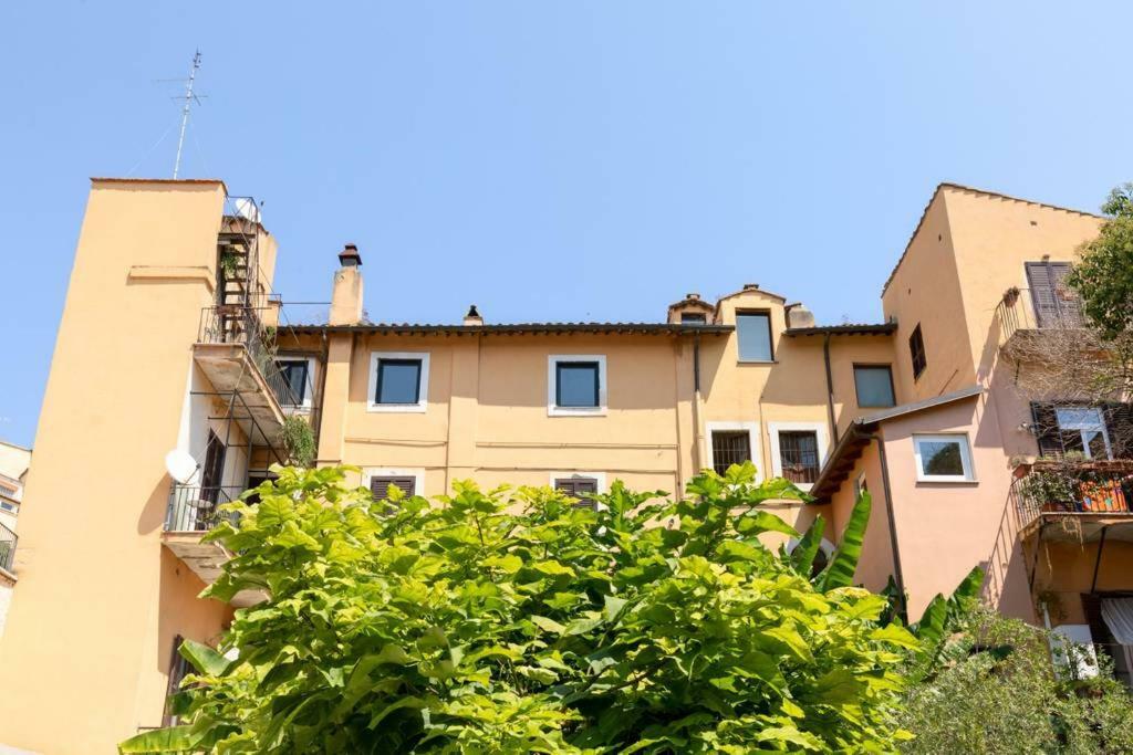 Appartamento Attico Al Colosseo Con Vista *