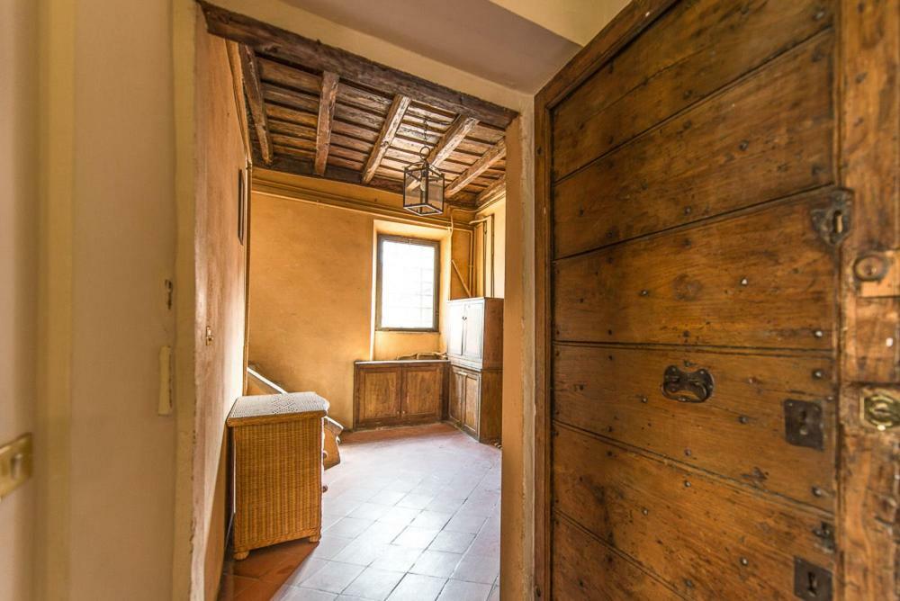 Charming Roman Holidays In Trastevere