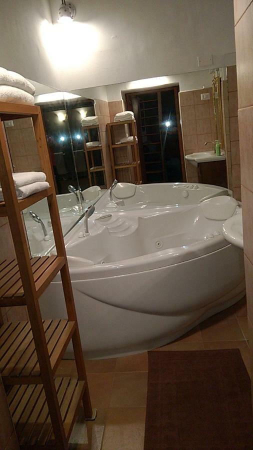 Jacuzzi Quo Vadis Apartment *