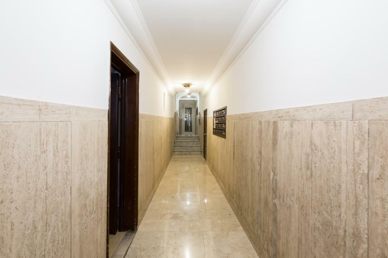 Trevi Area Penthouse Appartamento Roma