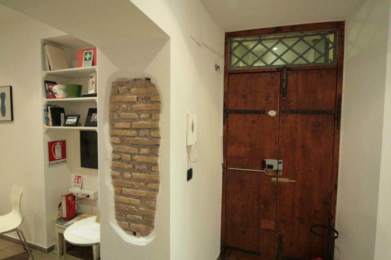 House Monti 1875 Affittacamere Roma