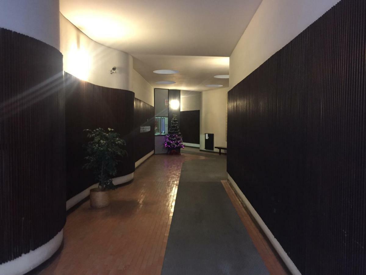 Rhome Merulana Leilighet Roma