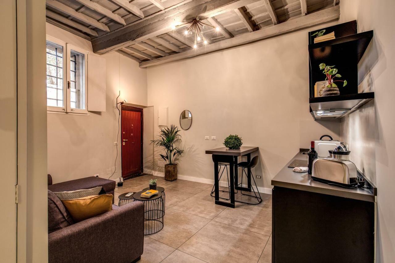 11 Via Di Sant'eligio Appartamento *