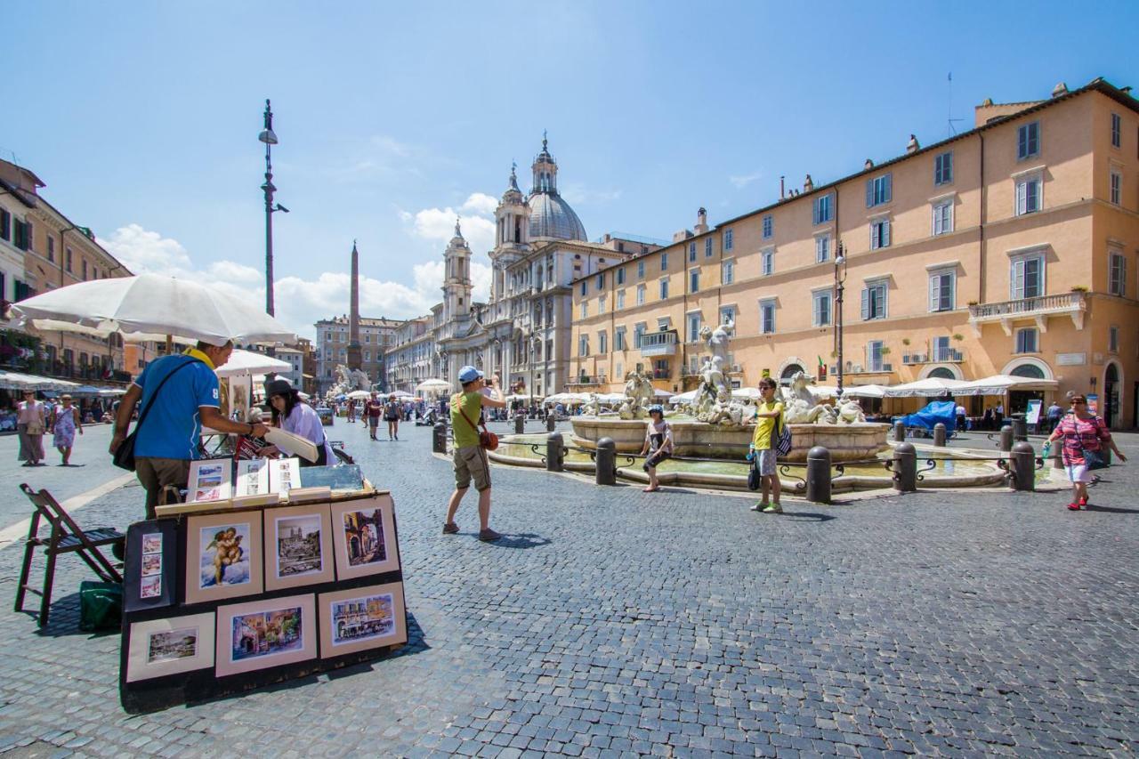 Navona Square Apartment *
