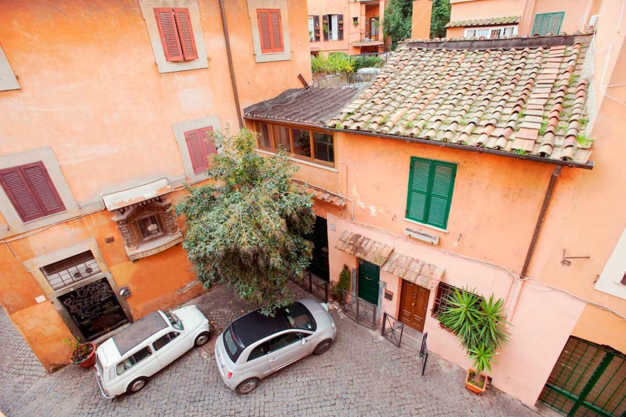 38 Vicolo De' Cinque Appartamento Roma