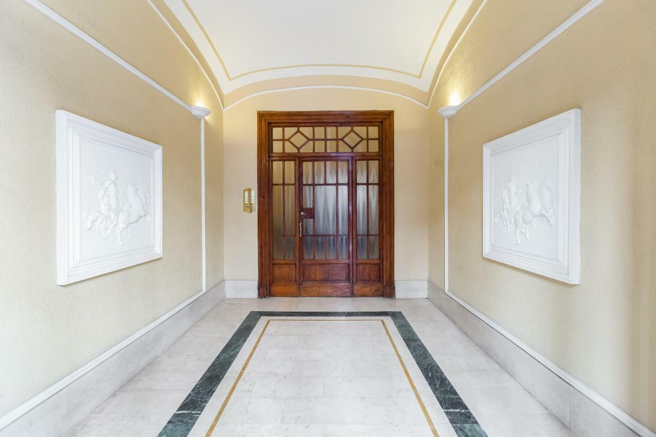 Elegant Rome