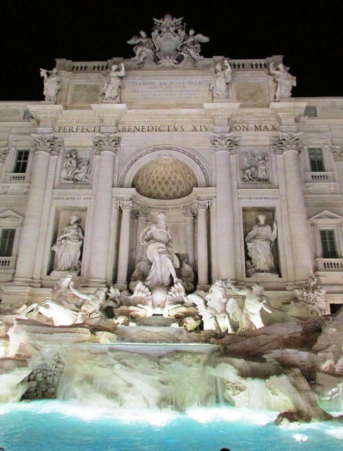 Fontana Di Trevi - Historic Center Apartment Apartment