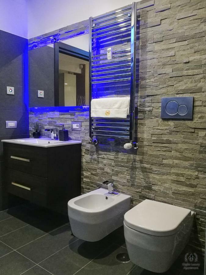 Apartment Giglio Luxury - Chroma Italy Rom
