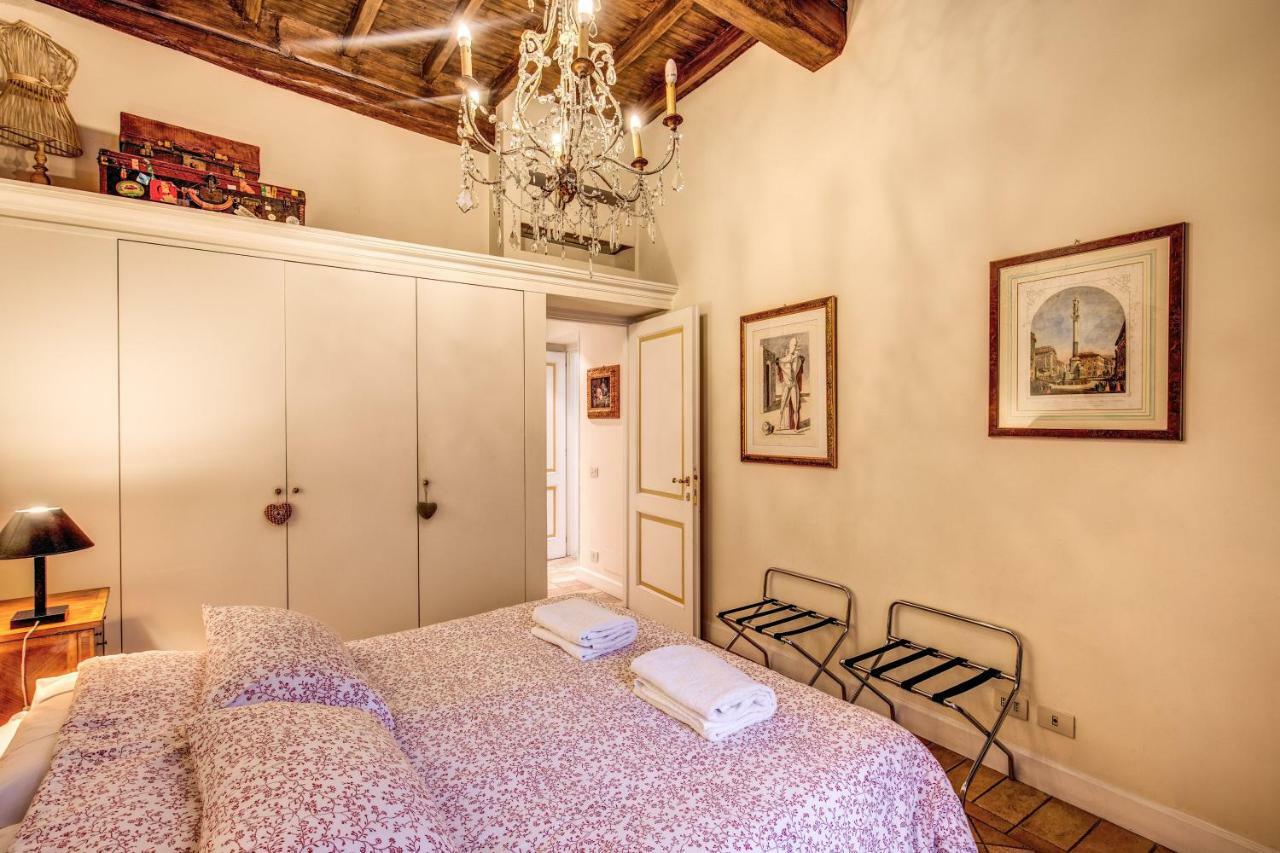 Exquisite By Piazza Navona Apartment Rome