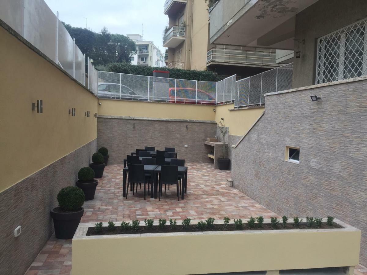 Terraced - Metro To Vatican & Center Apartment *