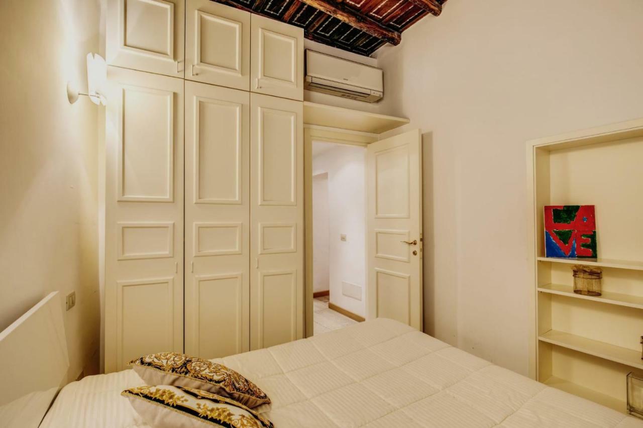 Portico D'ottavia Appartamento *