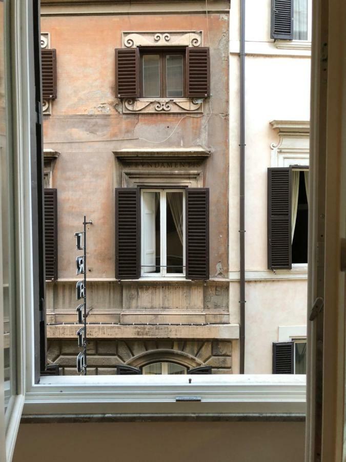 Visione Via Sant'andrea Delle Fratte, 36 Roma