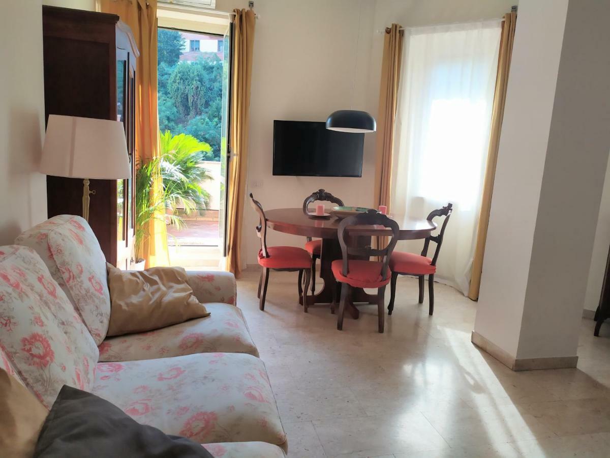 Apartamento Viale Trastevere 231 A Int.2 *