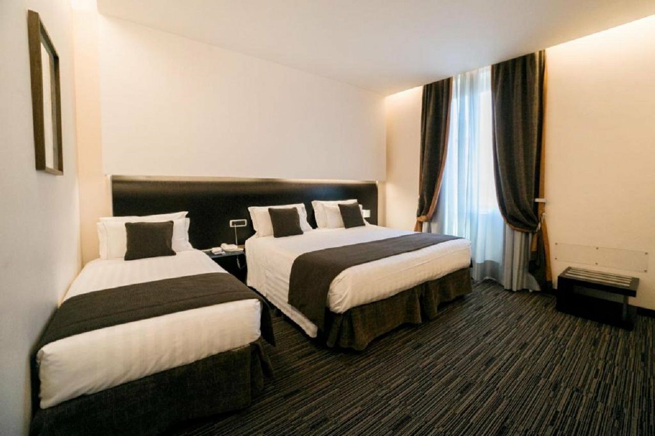 Western Universo Hotel Roma