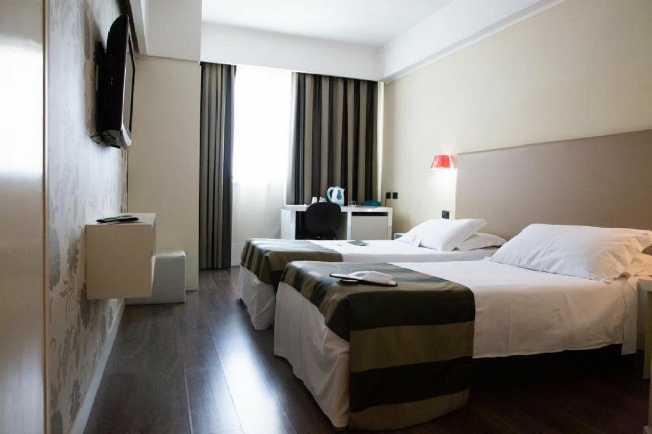 Hotel Tor Vergata 4*