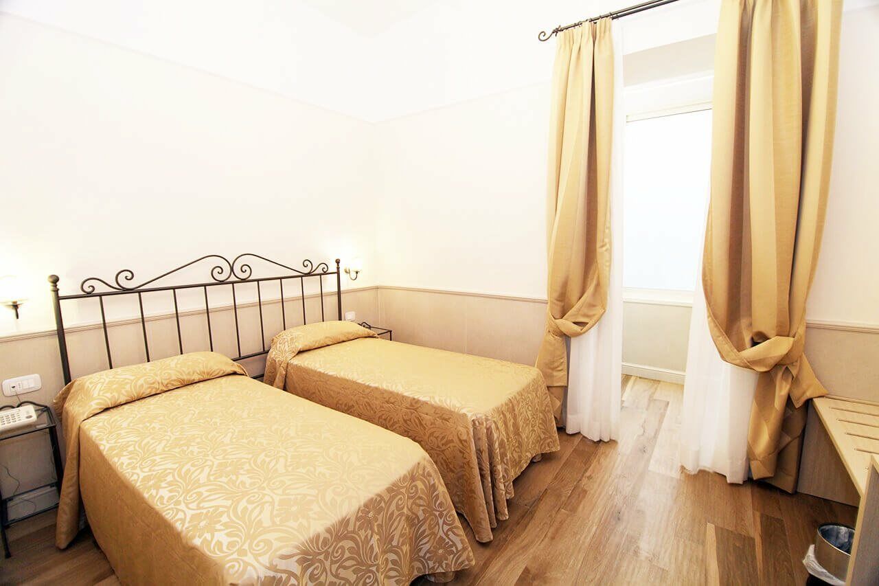 Flavia Hotell