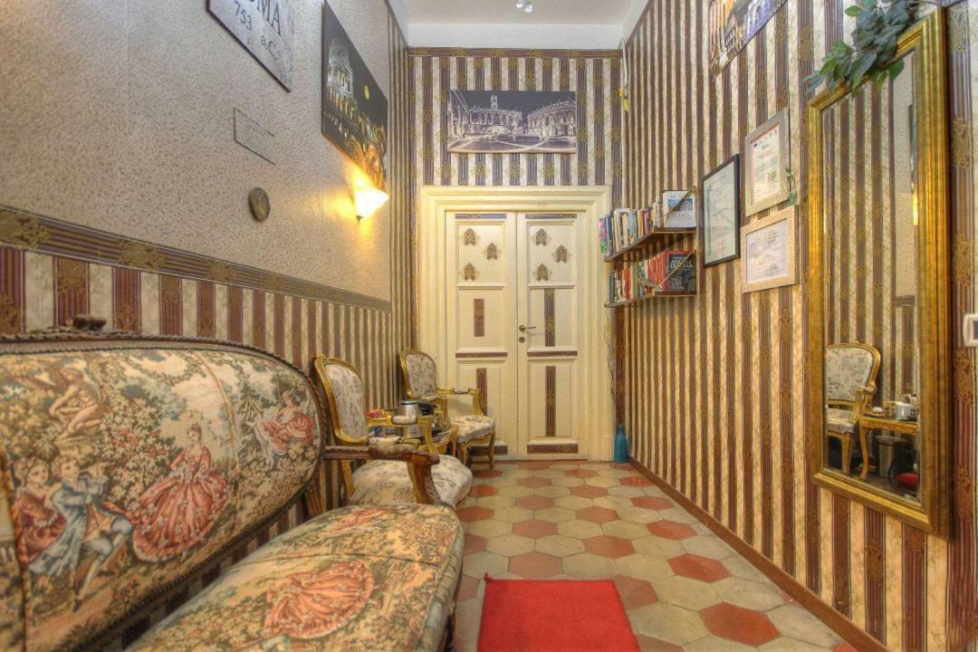 Bed & Breakfast Art Domus Reale Roma
