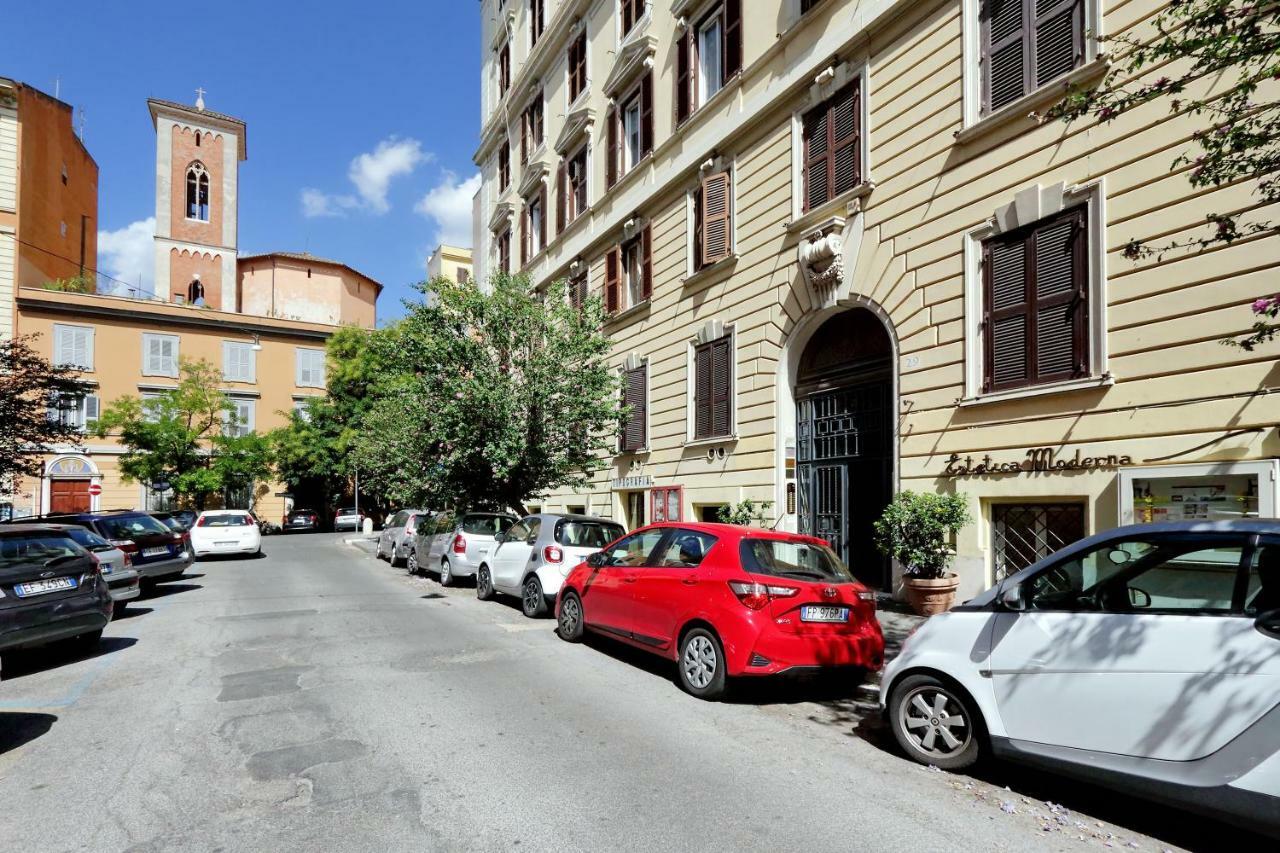 Gasthof Lisa Vatican *