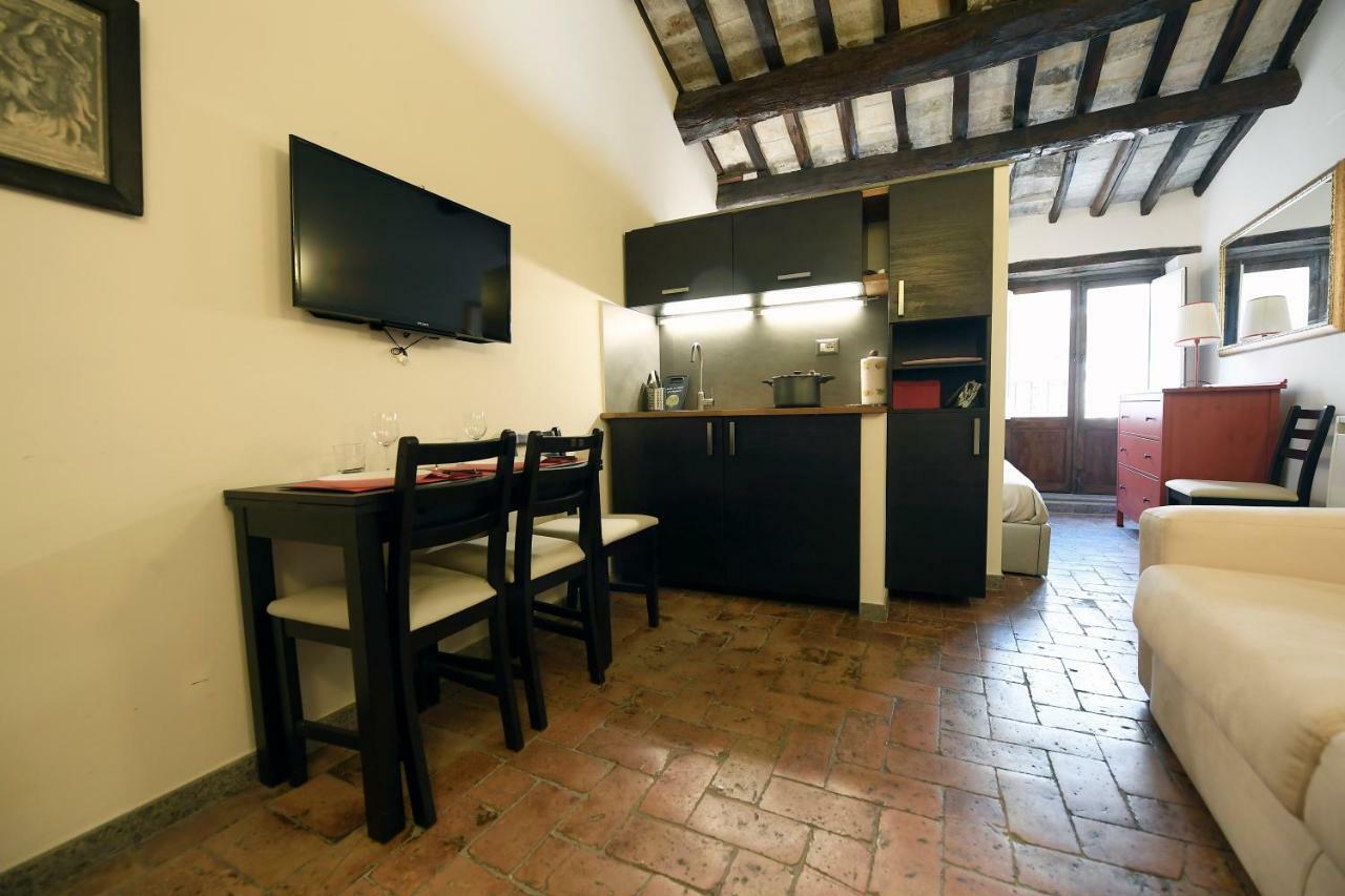 Appartamento - Campo De' Fiori *