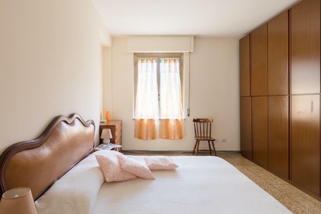 Leilighet Hortis Apartment, 5 Persone, 2 Camere, Balcone, Metro C E Tram Per Il Centro *