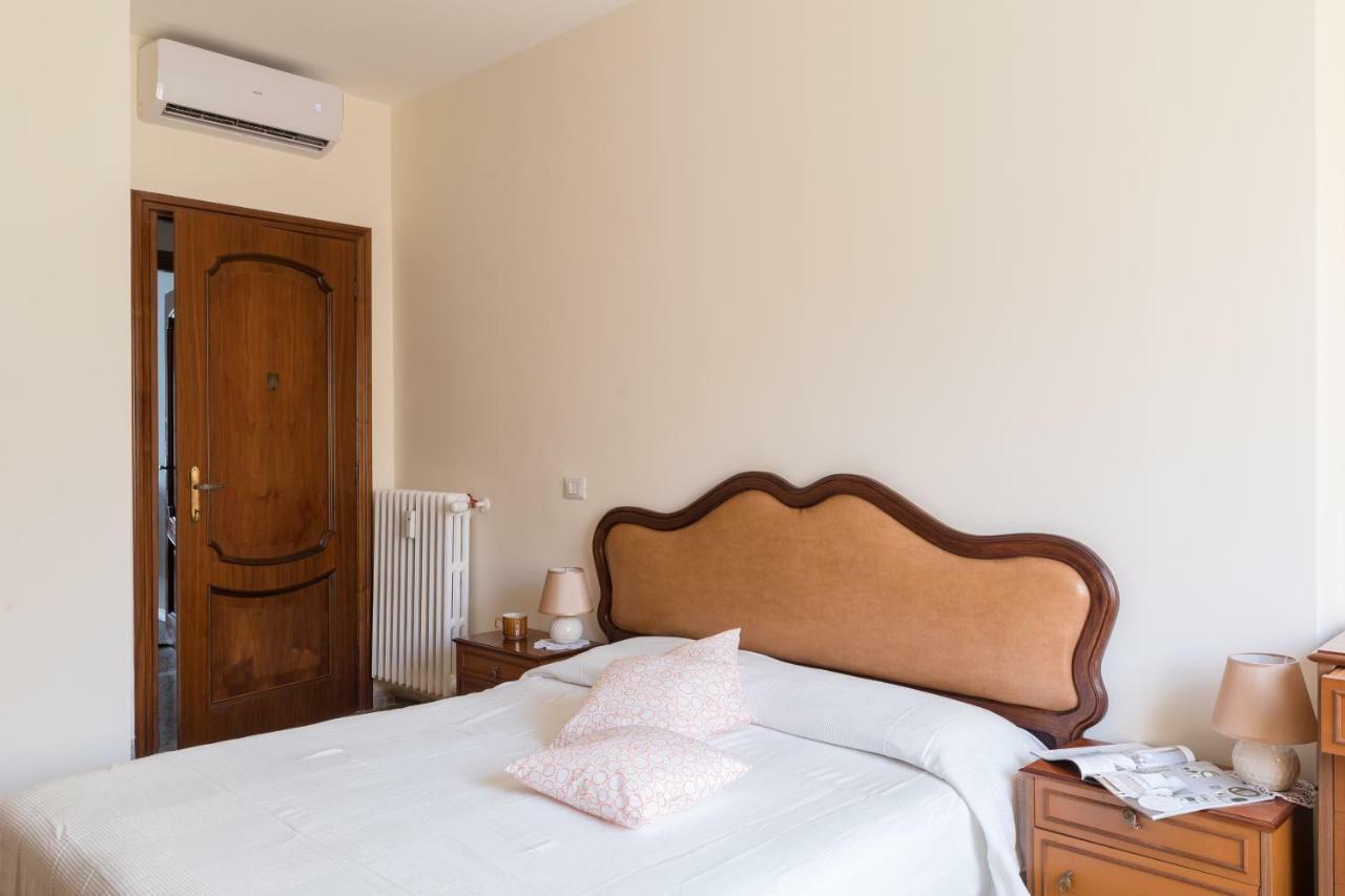 Hortis Apartment, 5 Persone, 2 Camere, Balcone, Metro C E Tram Per Il Centro * Rom