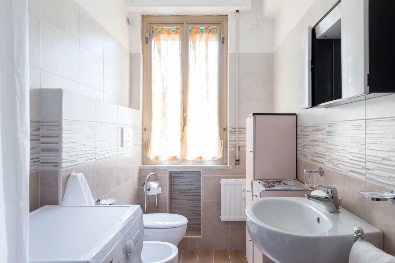 Hortis Apartment, 5 Persone, 2 Camere, Balcone, Metro C E Tram Per Il Centro Rom