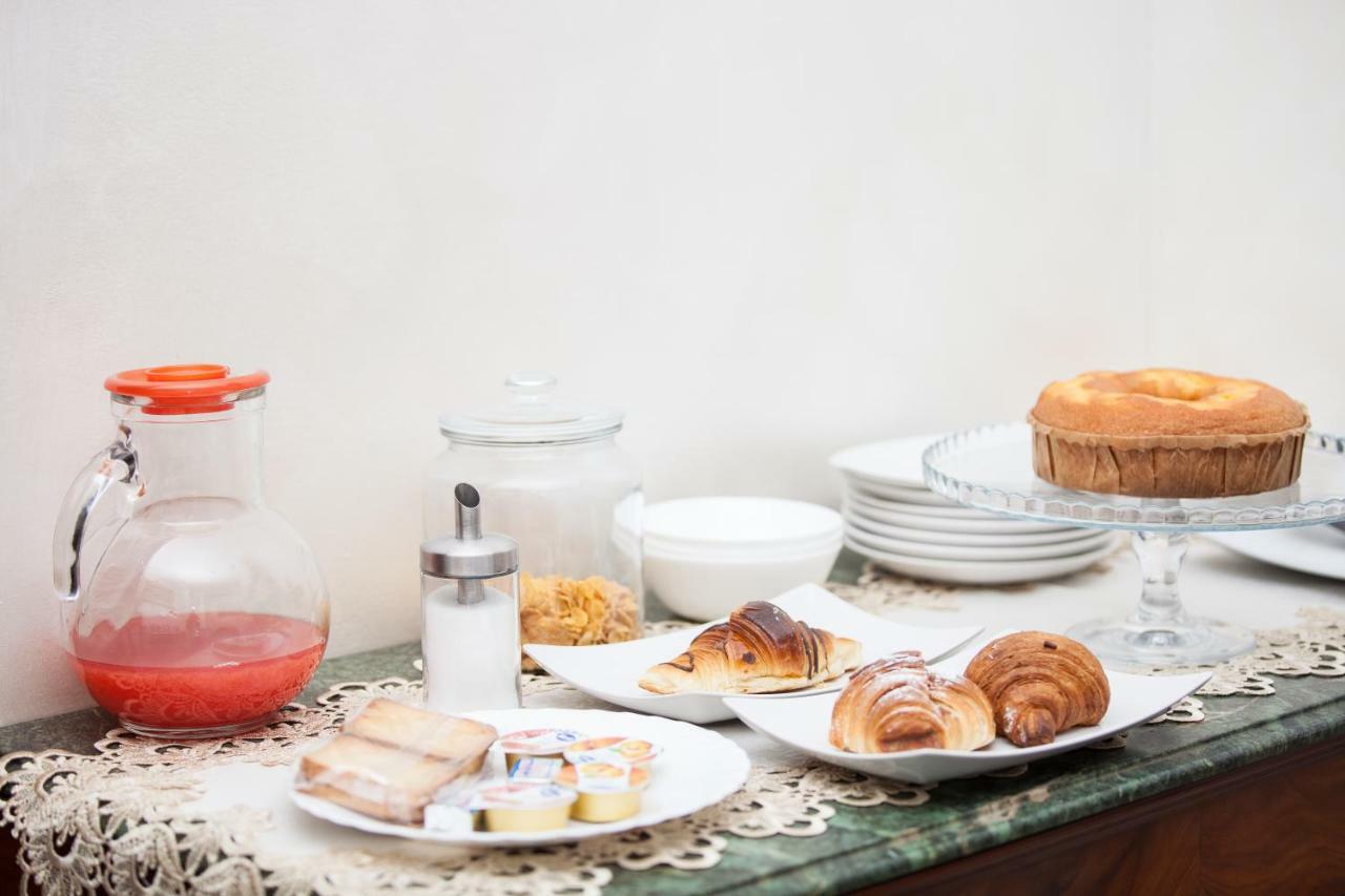 Casa Romana Bed & Breakfast 3*