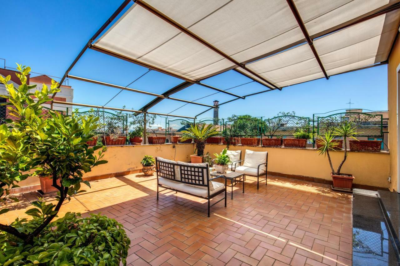 Comfort Astoria Palace Bed & Breakfast 3*
