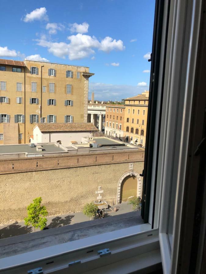 Zeus - Finestra Sul Vaticano Gjestgiverier Roma