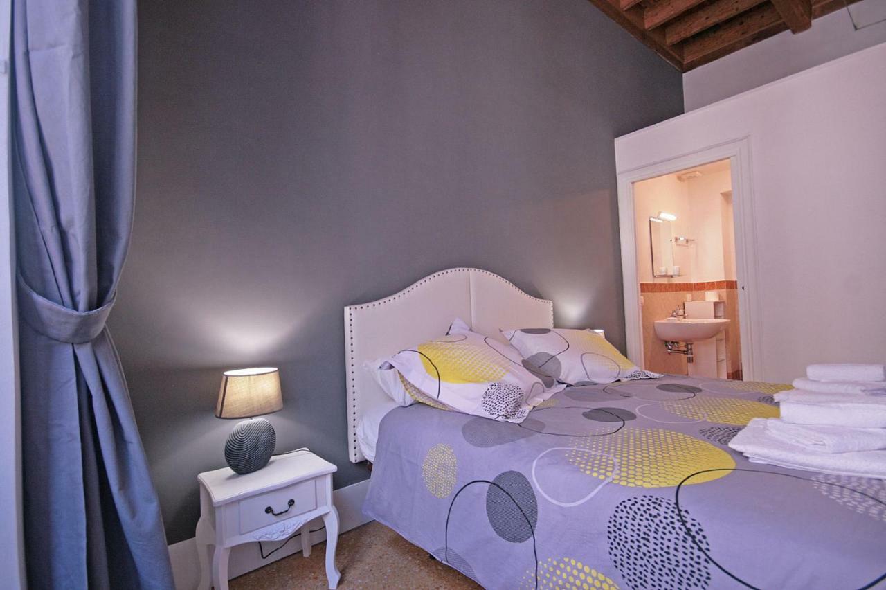 Trastevere 3 Bedrooms *