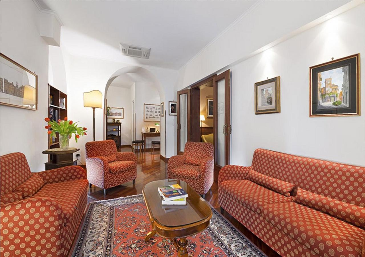Portoghesi Hotel