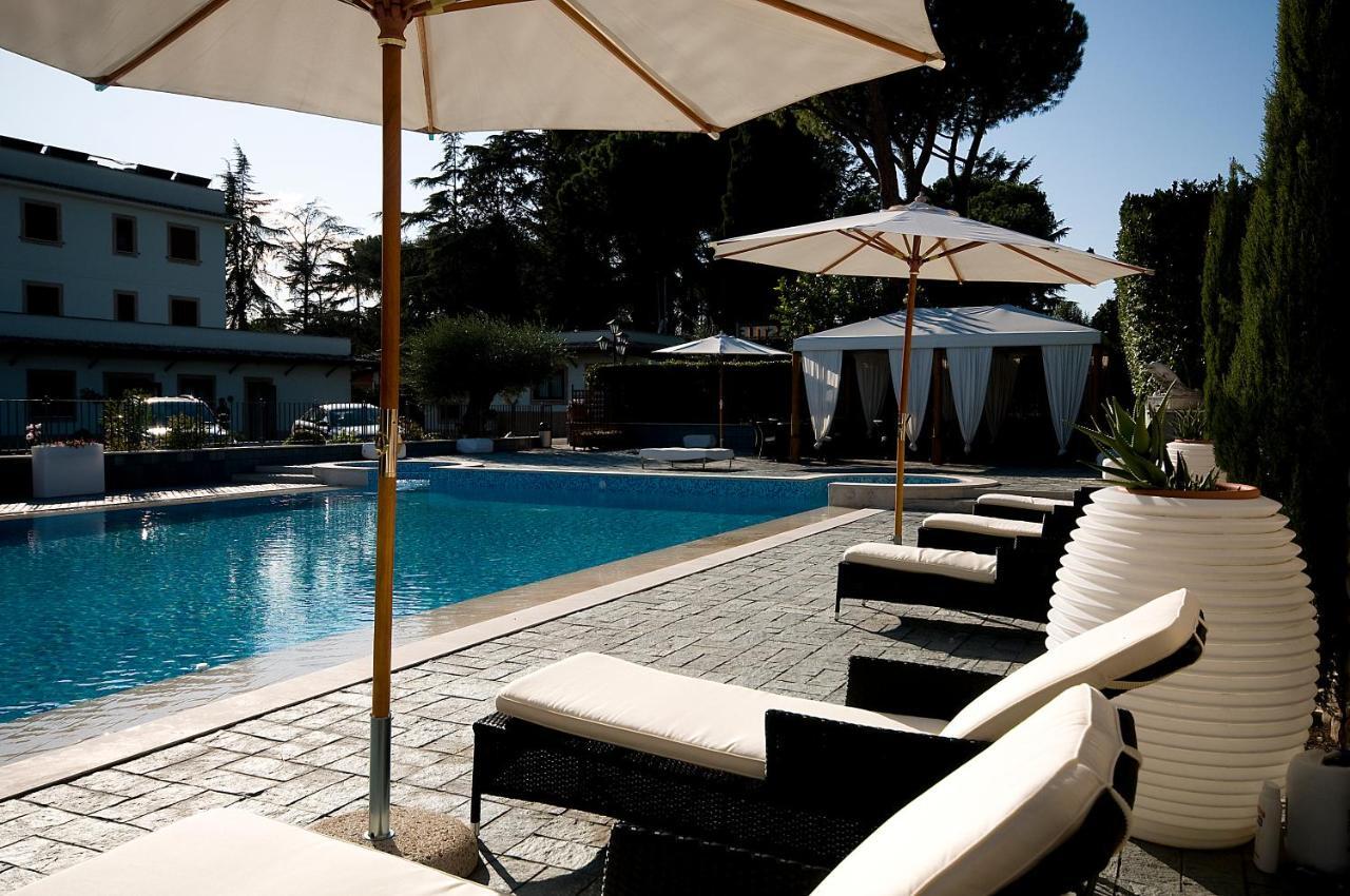 Hotell Castle 2*