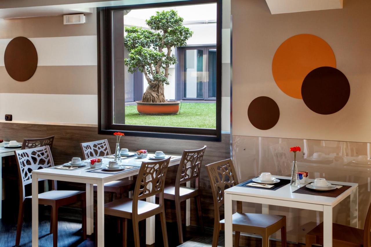 Domidea Hotel