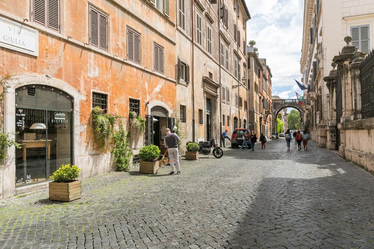 R.c. Cappellari Charming Campo De Fiori Apartment *