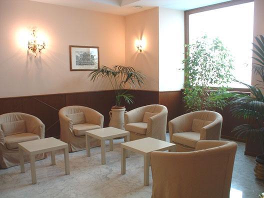 Primus Hotel Roma