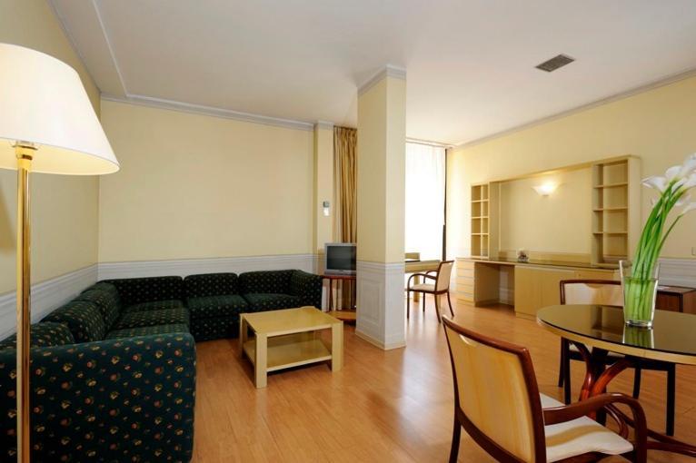 Hotel Mayfair
