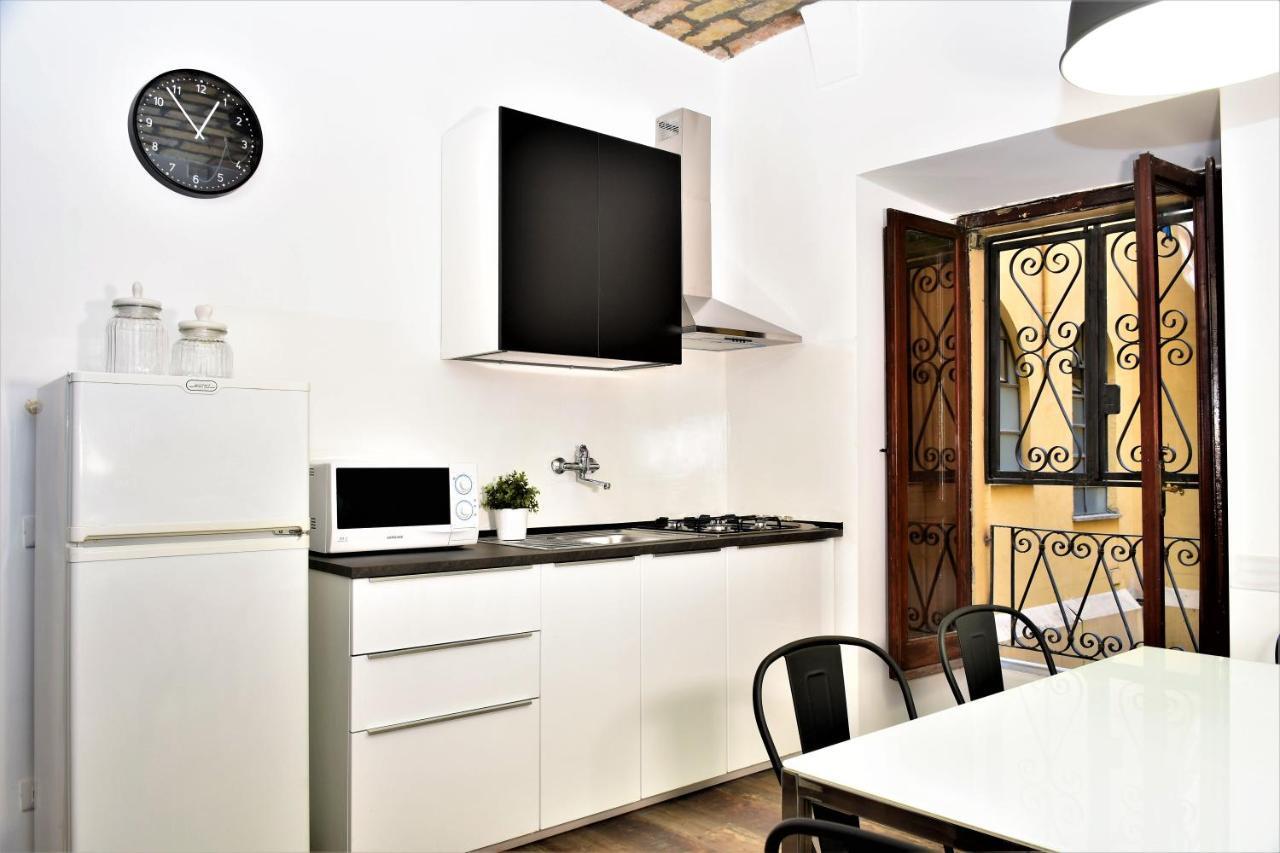Miriam Apartment