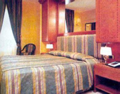 Raeli Archimede Hotell Roma