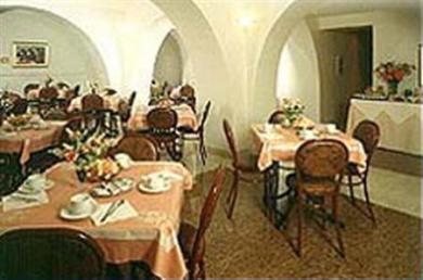 Hotel Raeli Floridia Rome