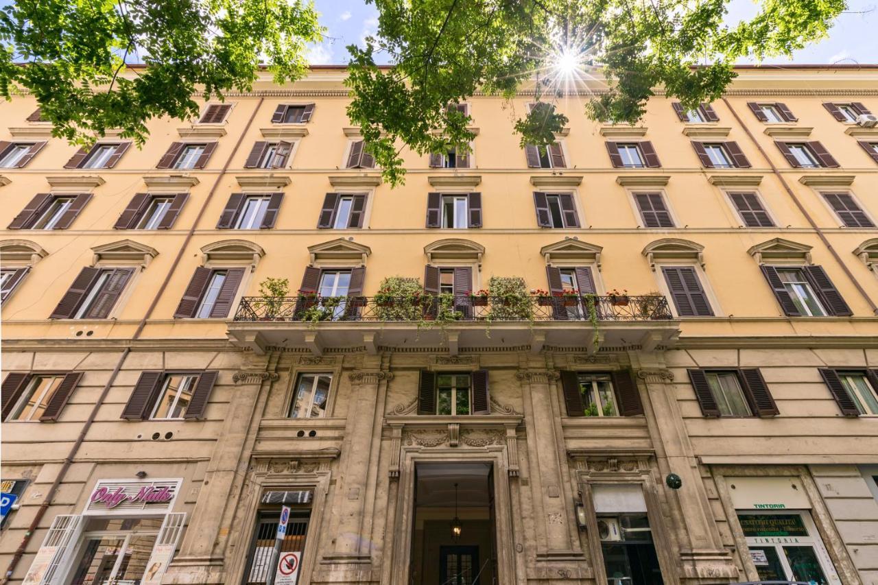 Buzzstays - Stylish Vatican Downtown Apartment *