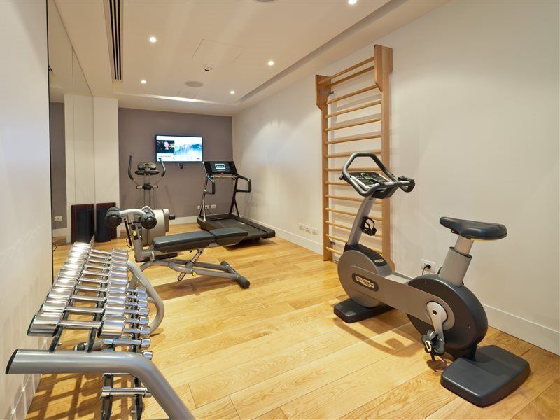 Hotell White 4*
