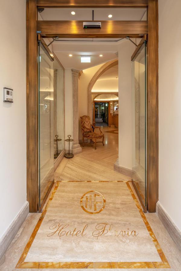 Hotell Flavia 3*