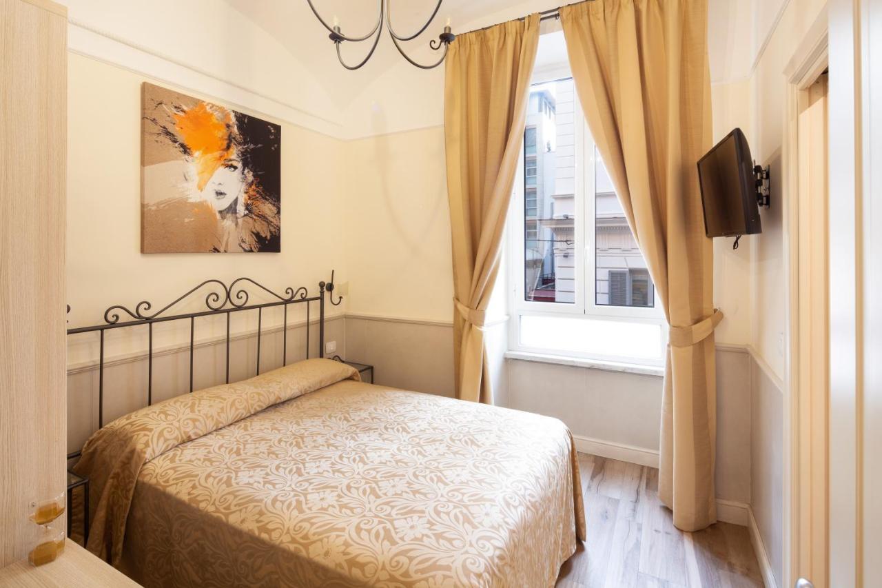 Hotell Flavia 3*