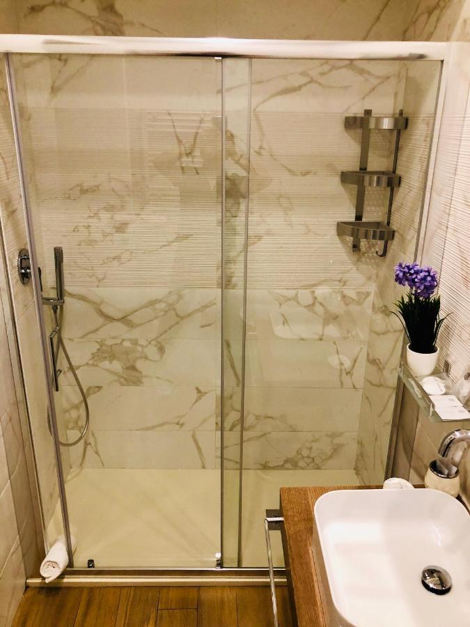 Kambal Luxury